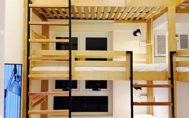 The Camden Place Cozy Family Group Condo Unit