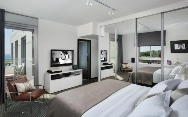 Beach Luxury Apartments and Suites