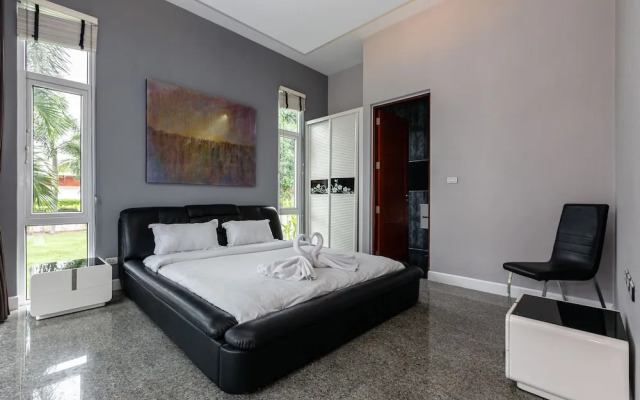 4 Bedroom Resort Pool Villa - G208
