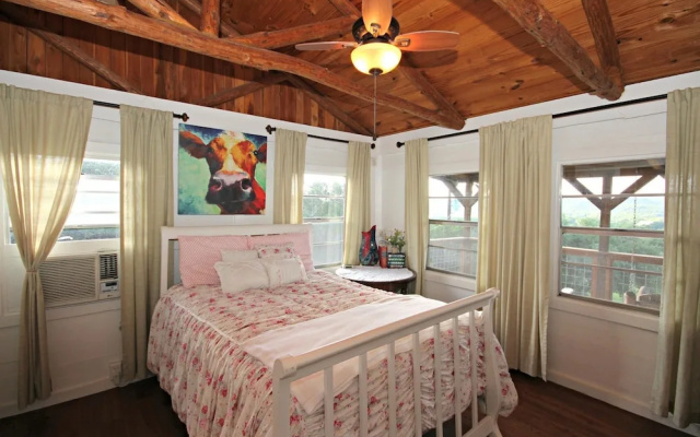 Coolview Cabin by RedAwning