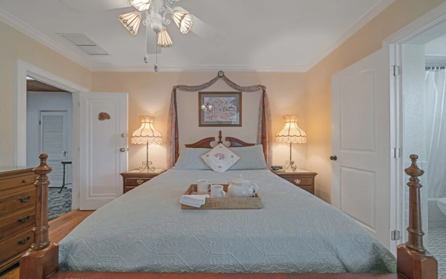 Banyan House Vacation Rentals