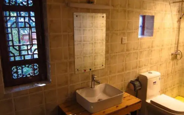 Lijiang Baisha There International Youth Hostel