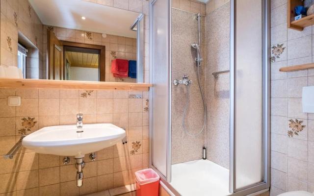 Spacious Apartment in Salzburg near Ski Area