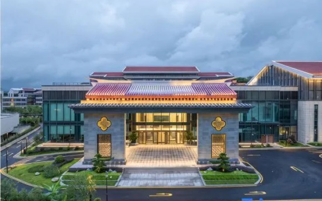 Pien Tze Huang Hot Spring Hotel