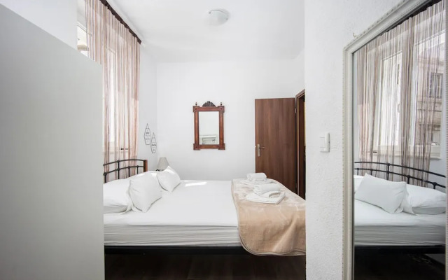 Stone house Lino Trogir