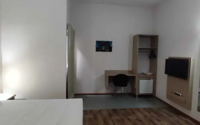 Italian Hotel