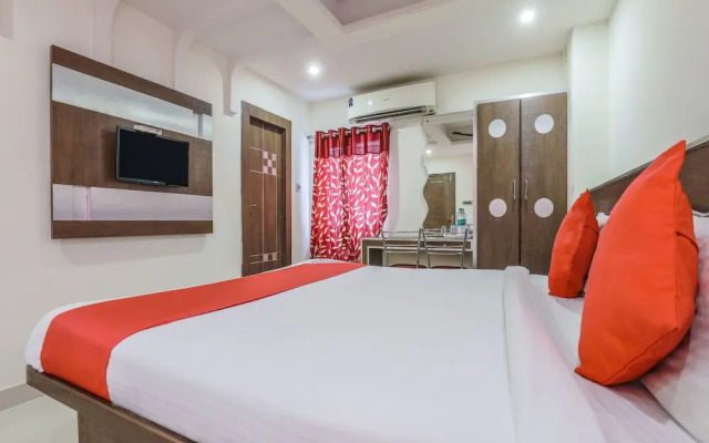 Madhura Inn