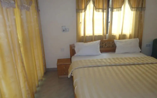 Tenack Beach Resort & Hotel