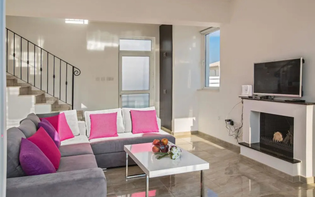 Cyprus Villa Pearl 14 Gold