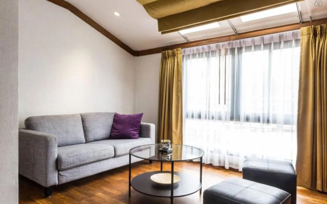 Fabulous First Floor Apartment Dasiri Downtown Residence