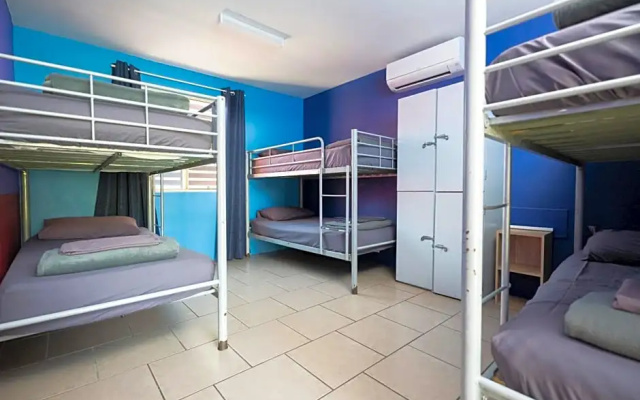 1770 Beachside YHA