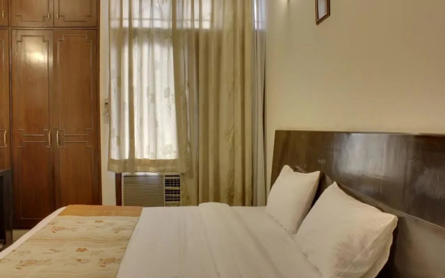OYO Rooms Huda Metro Flagship