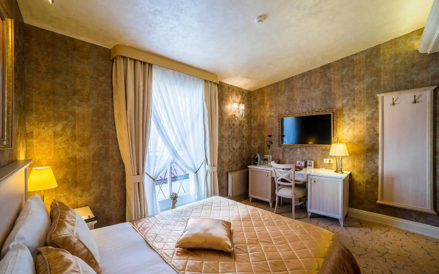 Отель и ресторан IMPERIAL (бывший Ramada)