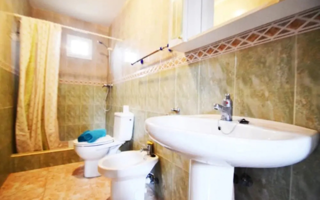 102936 - Villa in Cales de Mallorca