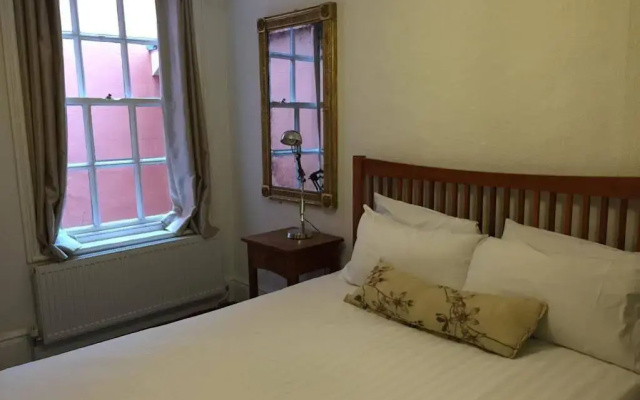 St Giles Serviced Apartments