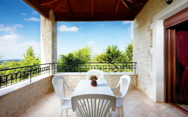 disCrete Villa Loutra