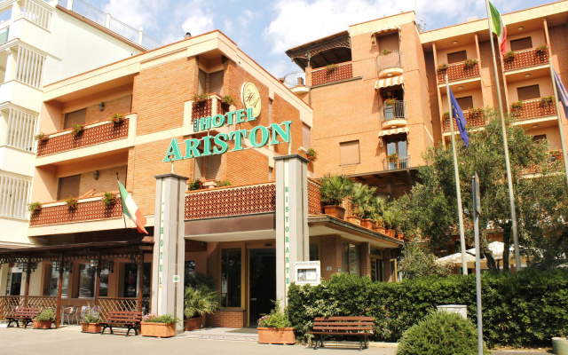 Hotel Ariston