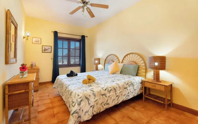 Ocean View-2 Bed-sleeps 4-pueblo Marinero