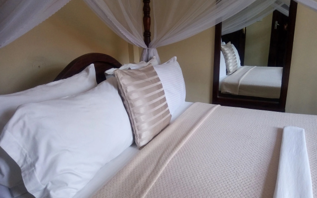 Transit Airport Bed & Breakfast
