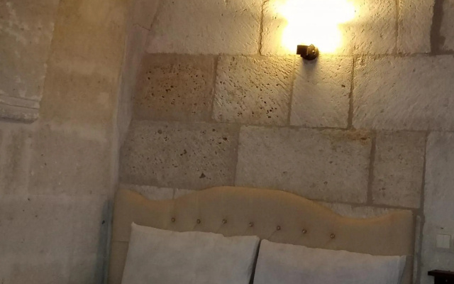Ulas Cave Hotel
