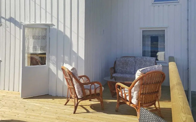7 Person Holiday Home in Averoy