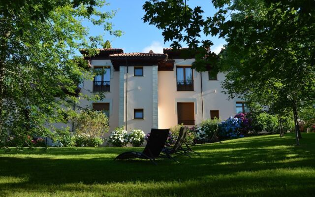 Hotel Rural Arpa de Hierba вид на фасад