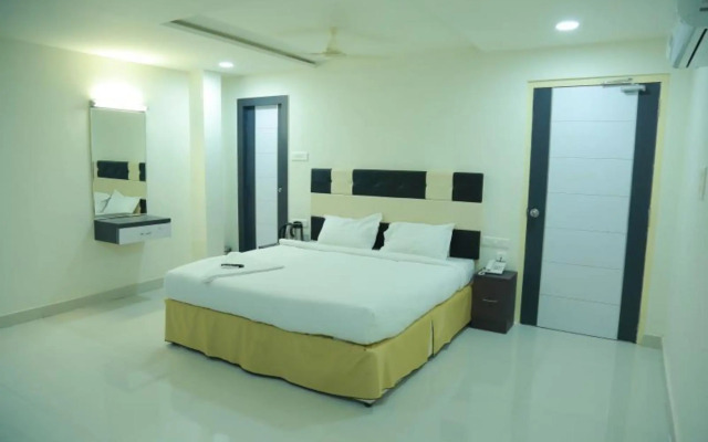 Hotel Swagath Grand Jillelaguda.