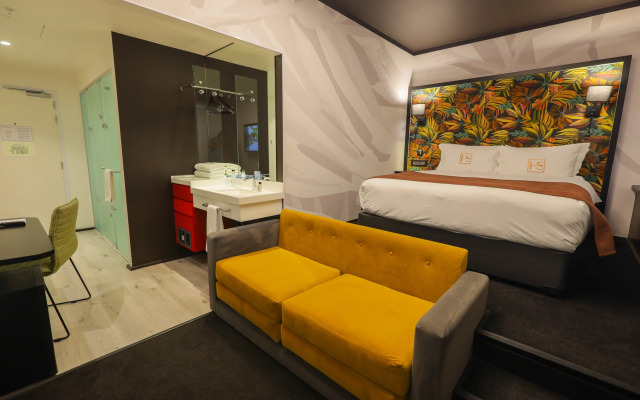 Hotel Sky Cape Town