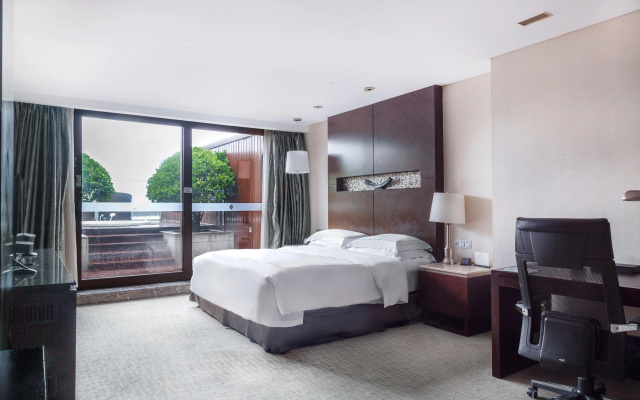 InterContinental Qingdao by IHG