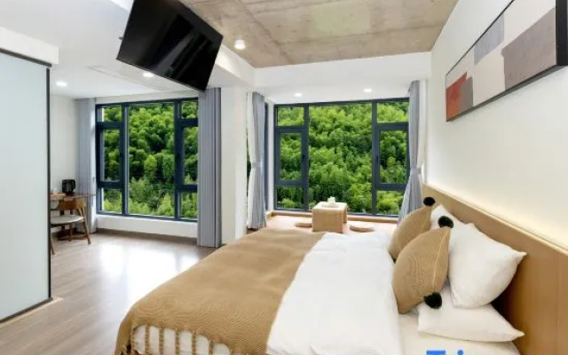 Yunyiyuan Homestay