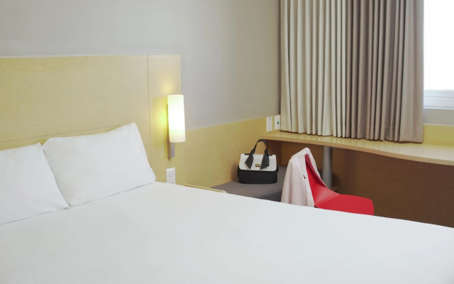 ibis Hermosillo