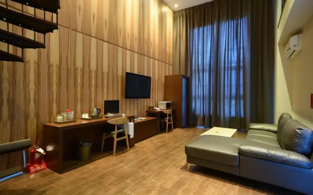 Life Style F Hotel