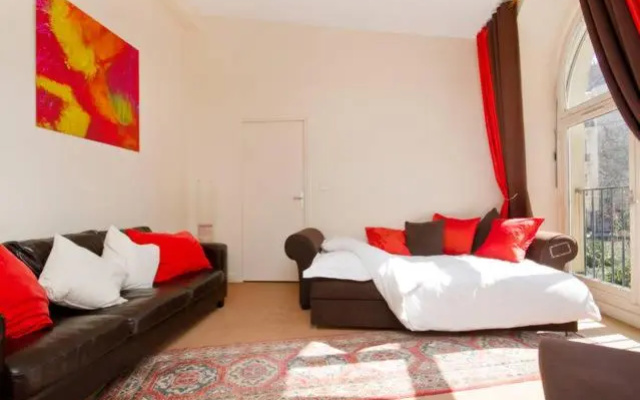 52 Clichy