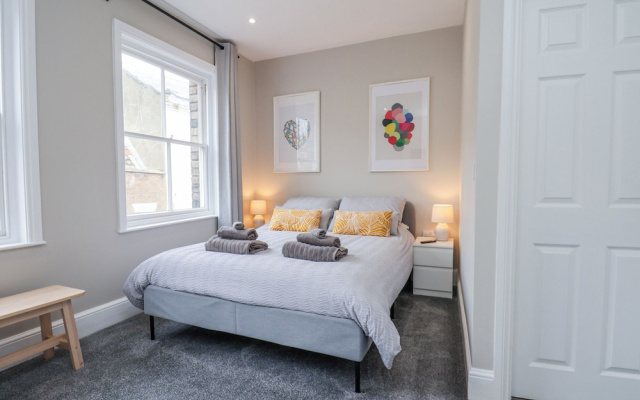 24 Baxtergate