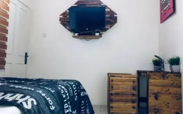 Dream Deluxe
