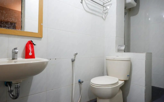 RedDoorz Plus near Haluoleo University