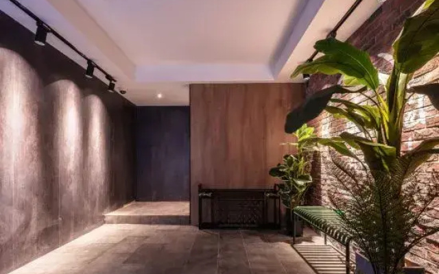 Iforest Hostel (The Bund, Nanjing East Road Pedestrian Street)