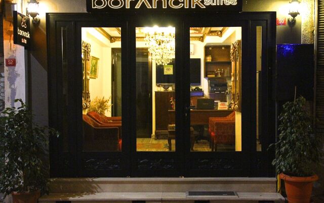 Отель Borancik Suites вид на фасад