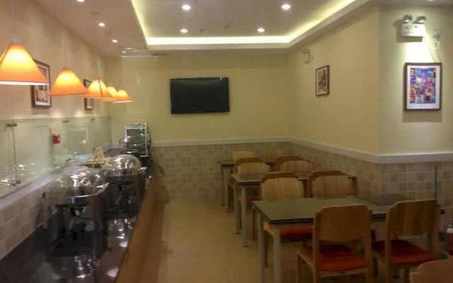 Home Inn Yixing Bus Station