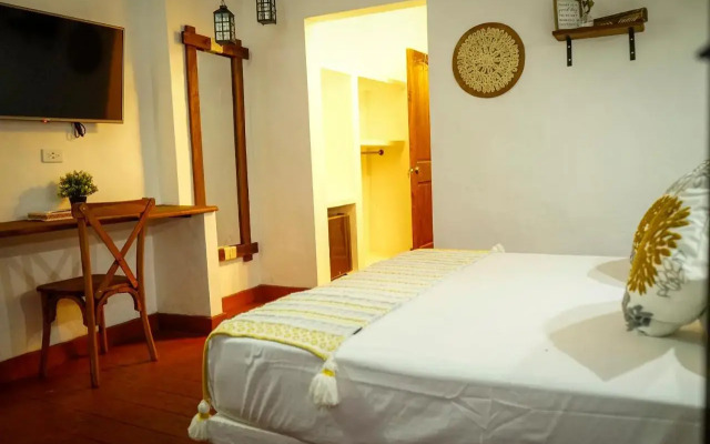 Honda Colonial Magdalena Resort