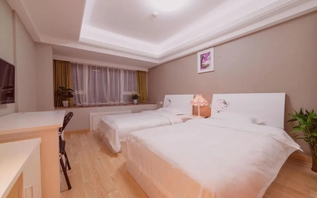 Shengteng Hotel (Hangzhou East Railway Station West Plaza)(升腾酒店(杭州火车东站西广场店))