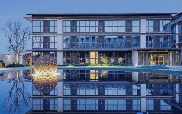Huaxi Loft Vacation Apartment (Wugongzhi Wharf Branch), Zhujiajian