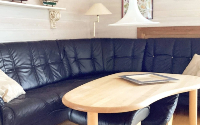 6 Person Holiday Home in Hals