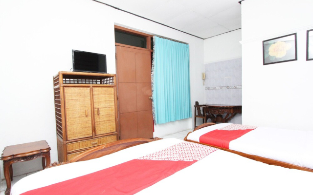Hotel Parahiyangan By OYO Rooms