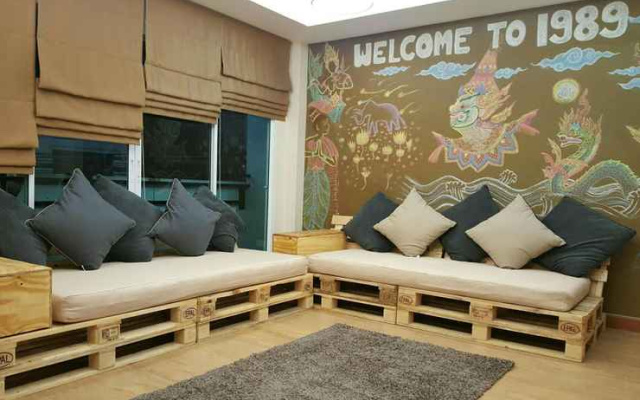 Small Space Cafe & Hostel by ZUZU