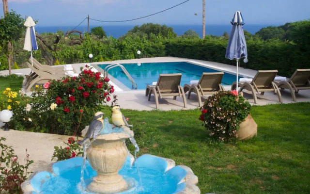 Villa Alonia