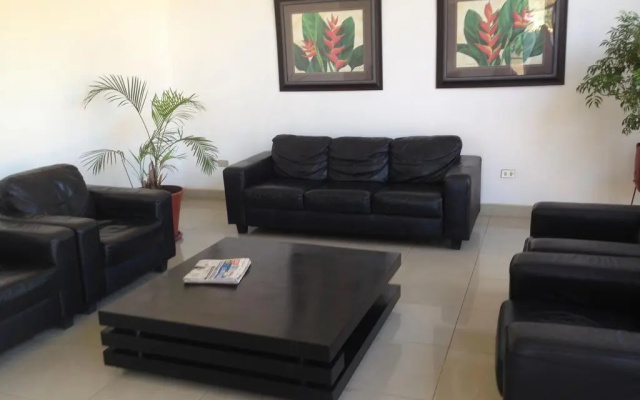 Hotel Brandts Ejecutivo Los Robles