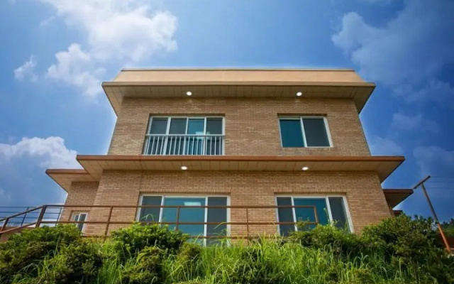 Yeosu Aloha Pension