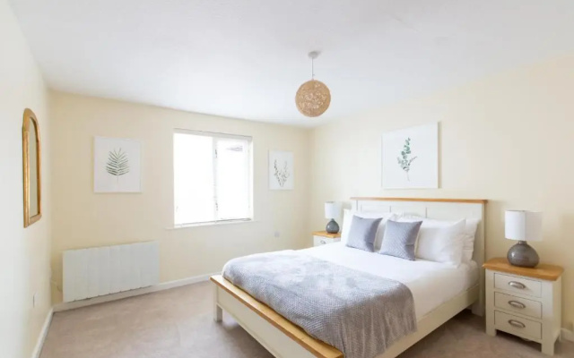 Modern, 2 bedroom apartment in centre of Southsea