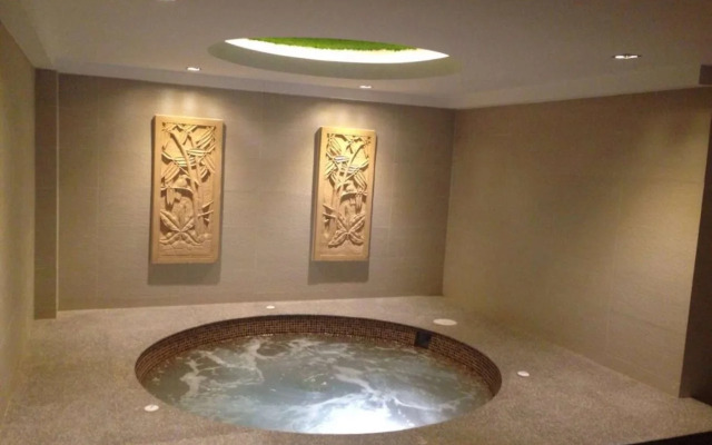 Grand TW Batam Center Hotel & Convention